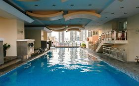 Regency Grand Suites